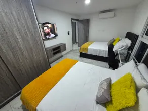 Balboa Avenue Sky Suites - Image 3