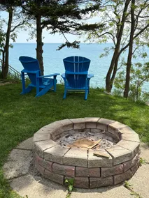 Lake Erie Beachfront 40 mins to Niagara sleeps 6 - Image 3