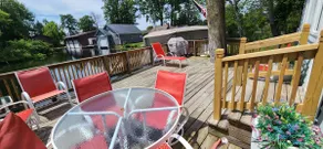 Channel View Cottage on Wawasee Lake - Image 4