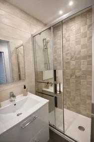 Studio center Antibes beach within walking distance video projector - Image 5