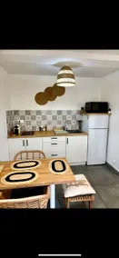 Studio center Antibes beach within walking distance video projector - Image 3