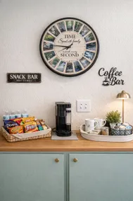 Cozy Cottage Retreat Peaceful, Comfortable - Image 3