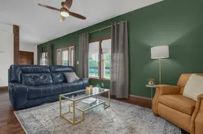 Moody’s Roost Inn - Image 3
