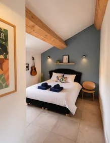 Spacious 110 m², terrace, near the center, 2 parking spaces - Image 5
