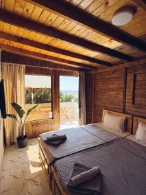 PLUM – Rooftop Sea View Studio, 1 Min to the Beach - Image 5