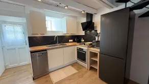 Charming, cozy, quiet Triplex house - Image 4