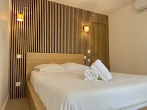 2-bedroom apartment for 4 people • A/C • Terrace • Pool • Near MTP - Image 4