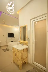 White Lotus Homestay - Image 3