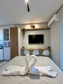 Ahava Flat's 1 | exclusive garage & balcony - Image 2