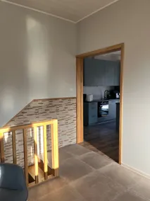 Cozy residential house - Image 4