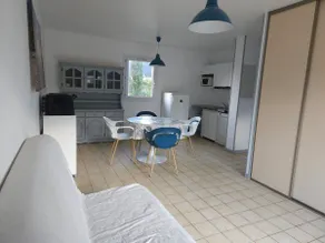 Nice & quiet house, beach 900 m away, indoor pool - Image 3