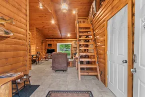 High Falls Hideaway - Image 2