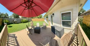 Warm, Cozy, & Right Off IH-35! - Image 2