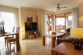 Adjona with ocean views - Image 3