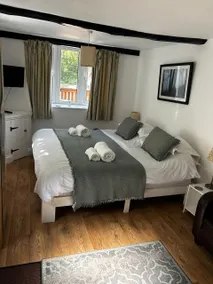 The Pigs' Pantry, Burley - Image 3