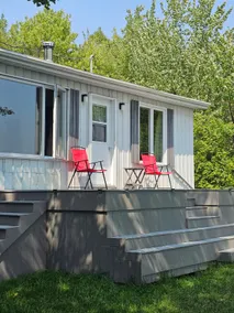 Chalet: Le Simpliste Direct access to the lake - Image 4