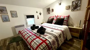 Charming chalet-style apartment 7 min from the city - Image 2