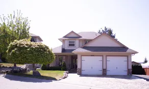 Rhinestone Bed and Breakfast - Image 3