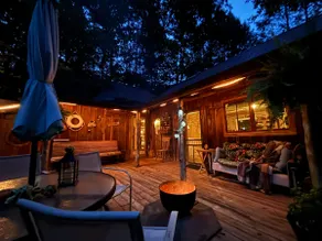 Hillbilly Hip•Historic•River•Private Prime Locale - Image 3