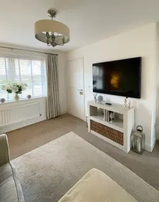 Home In Boston Spa - Image 2