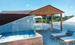 Beautiful Villa with gazebo and Jacuzzi - Image 4