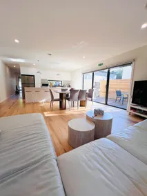 Natural comfort Frankston home - Image 2