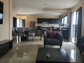 Centrally located apartment - Image 2