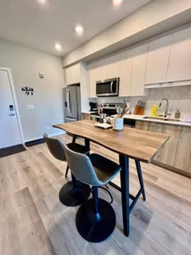 Modern Condo, Historic Inglewood - Image 3