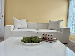 The Luxe Lounge & warm welcome - Image 2