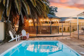 'The Gladstone' An Expansive Outdoor Oasis in Town - Image 2