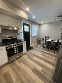 Riverside Retreat - Image 2