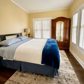 Stylish & Spacious 3BR•2BA w/ Parking• Near SF/UCB - Image 4