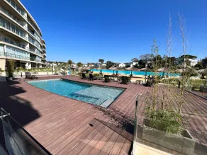 Beachfront apartment. - Image 4