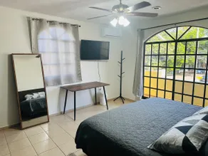 Spacious house for 6 | Near Plaza Altavista - Image 3