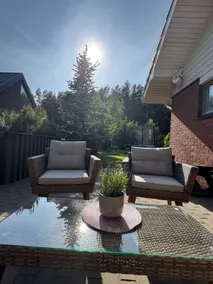 The studio is a terrace - Image 3