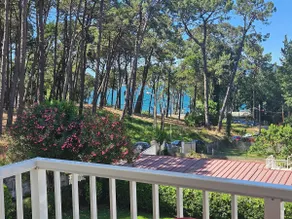 Oceanfront, right on Playa Samil - Image 5
