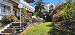 Apartment with garden and pool - Image 3