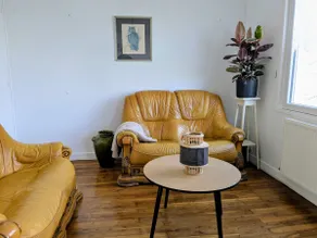 House for 4 people with garage and large garden - Image 2