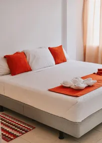 Suite / Private Parking - Image 3