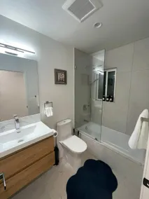 2 bedroom private house - Image 4