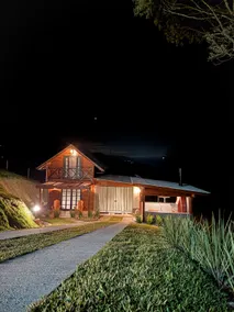 Charming Cabin - Image 2
