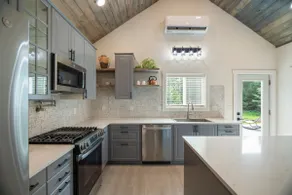 The New House - Image 4