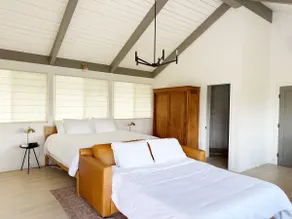 Studio in the hills with views! - Image 3