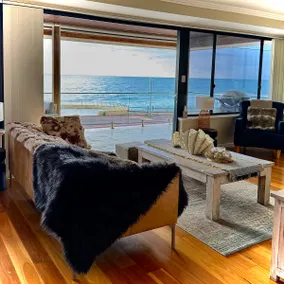 Barefoot North Beach House right on the ocean - Image 2