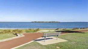 Estuary Break in Erskine - Image 3