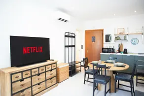 The Nina Apartment with a Sea Breeze in the Historic Center - Image 3