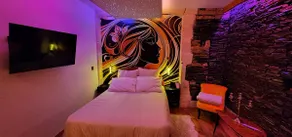 Aphrodite Spa Suite - Image 3