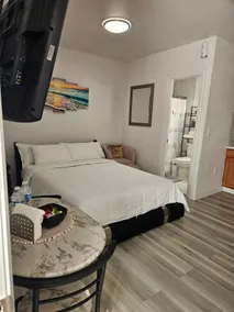 Little Paradise Studio - Image 2