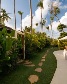 1-Bedroom Jungle Villa - Image 5