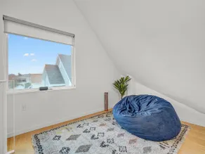 Zen Den, Downtown, Rooftop Hang, Pet Zone - Image 3